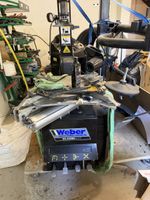 Weber Reifenmontiermaschine inkl. Auswuchtmaschine.