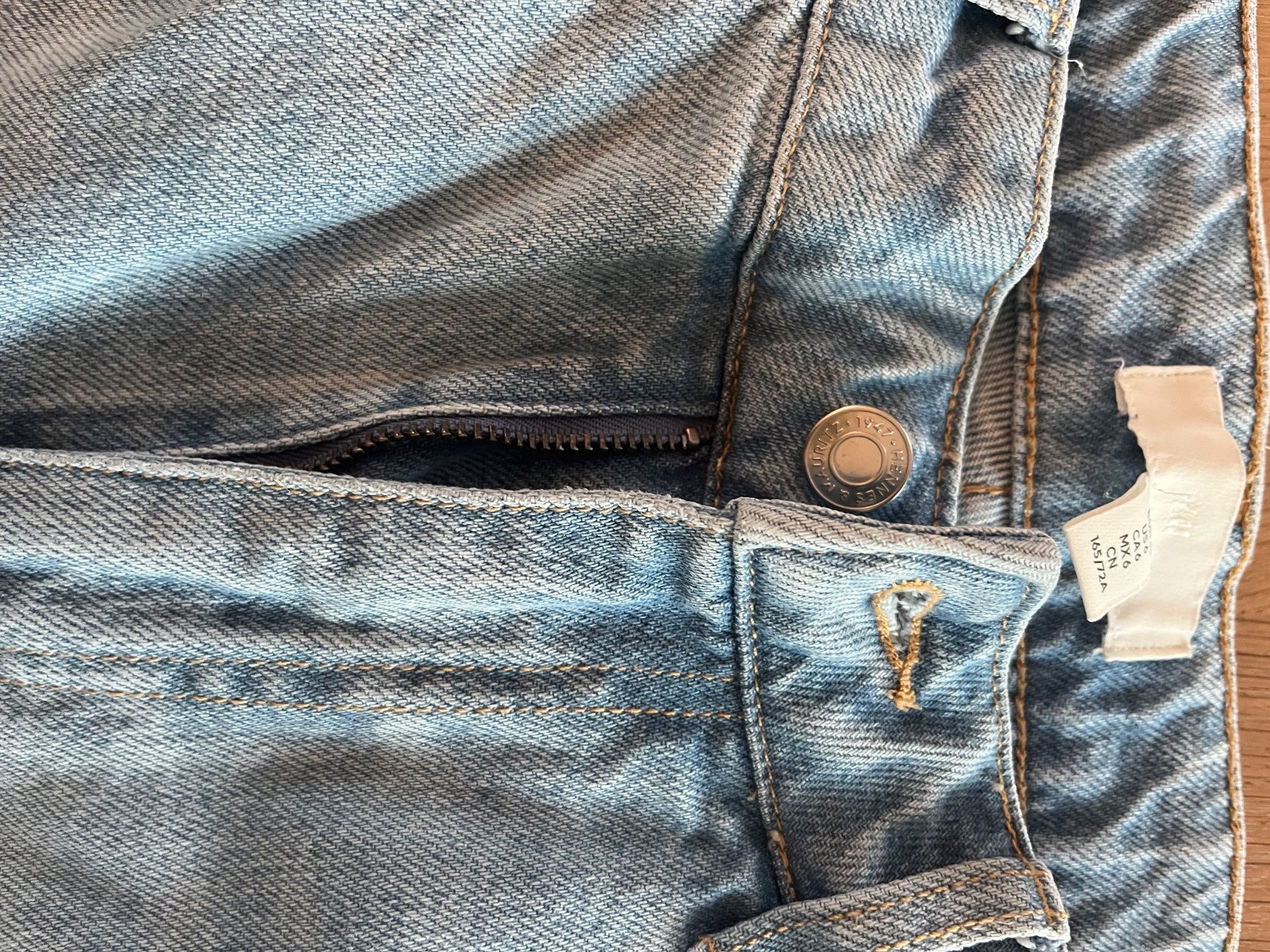 H&M Jeans: Jeans - hellblau - Grösse 38 – Gebraucht aus Laupen BE von lee_ym6v 2
