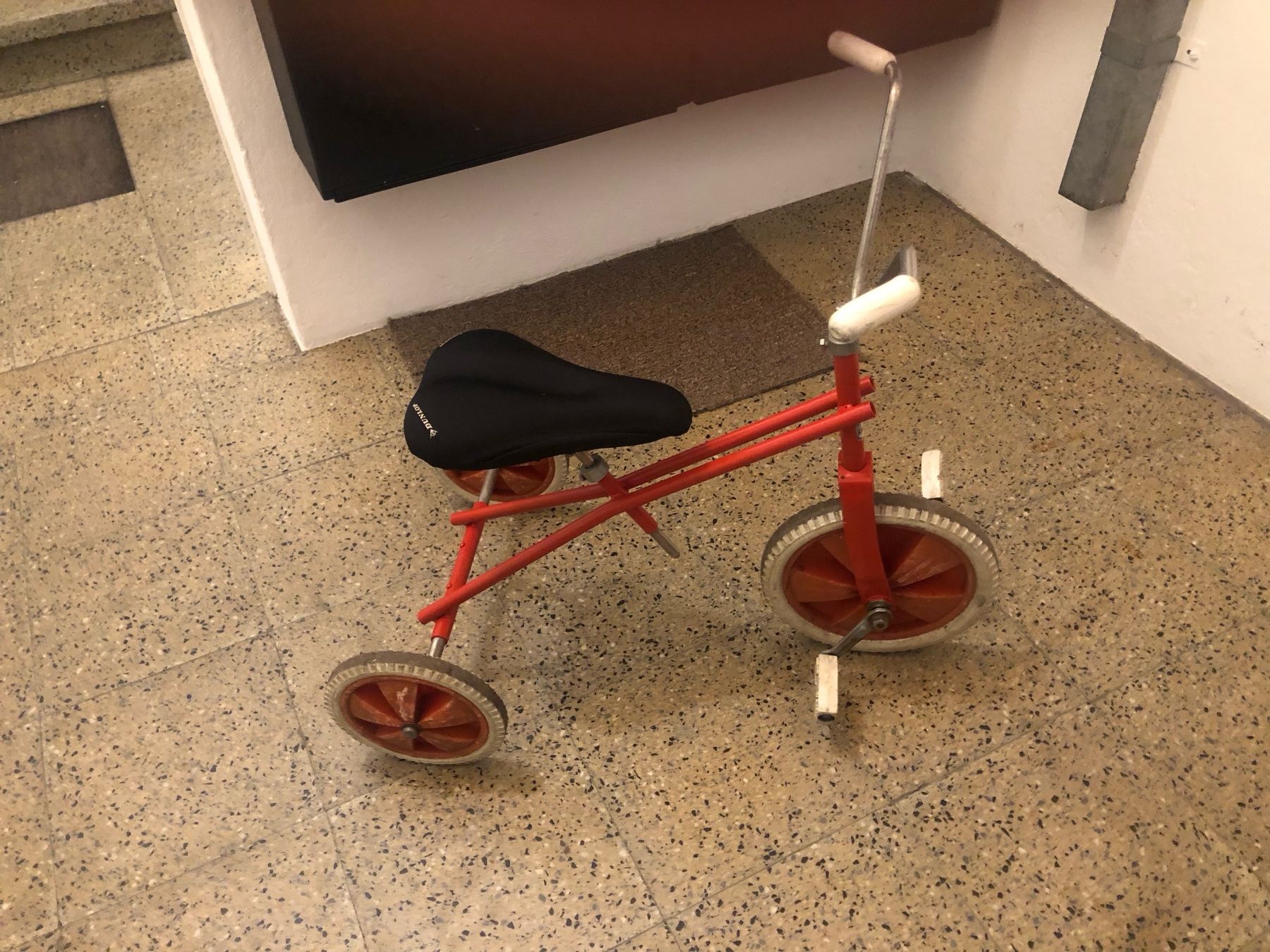 Fahrzeuge für Kinder: Retro 3 Rad ca 45 Jahre alt – Gebraucht aus Schwarzenberg LU von Mountain73