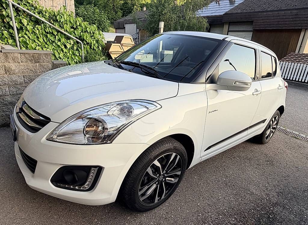 Suzuki Automobili: Suzuki Swift 1.2 4x4 Sergio Cellano – Usato da Walkringen venduto da Flyover