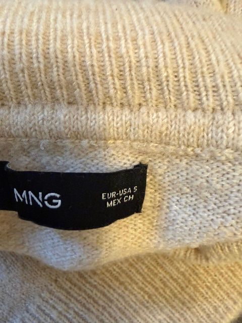 Mango Pulls & Sweat-shirts: Dolcevita – D'occasion à Binningen par son_x7yt 2