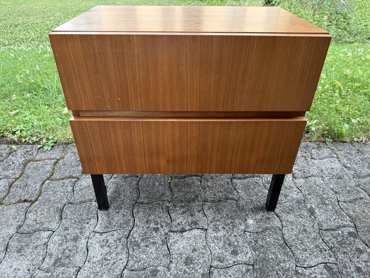 Comodini: Nachttisch Beistelltisch Vintage – Usato da Bern venduto da Delamer
