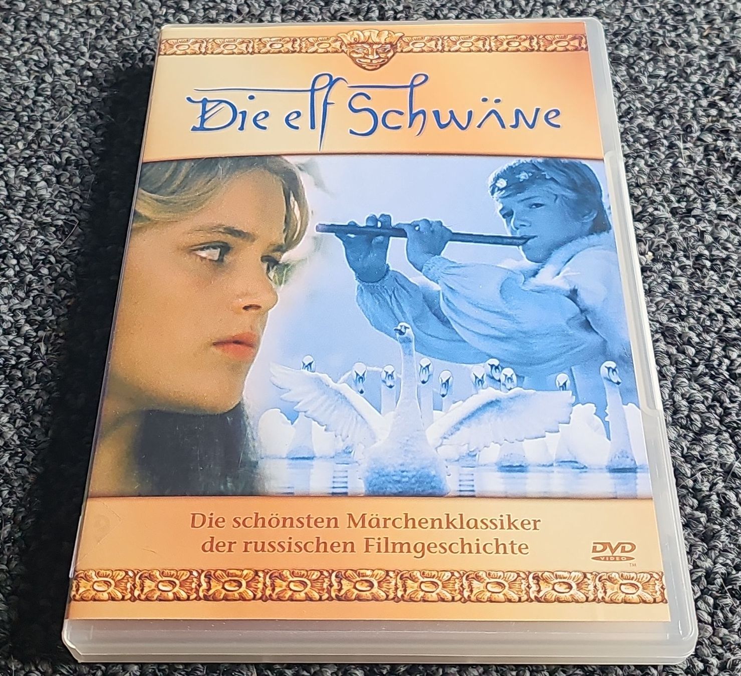 Alle DVDs: Die elf Schwäne (22533) – Gebraucht aus Ruswil von jan_bxl5