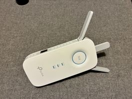 TP-Link RE550 WLAN Repeater AC1900 gebraucht guter Zustand