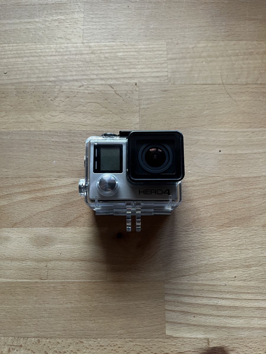 Gopro Action Cam: Go Pro Hero 4 actioncamera  – D'occasion à Fehren par gre_r8kw