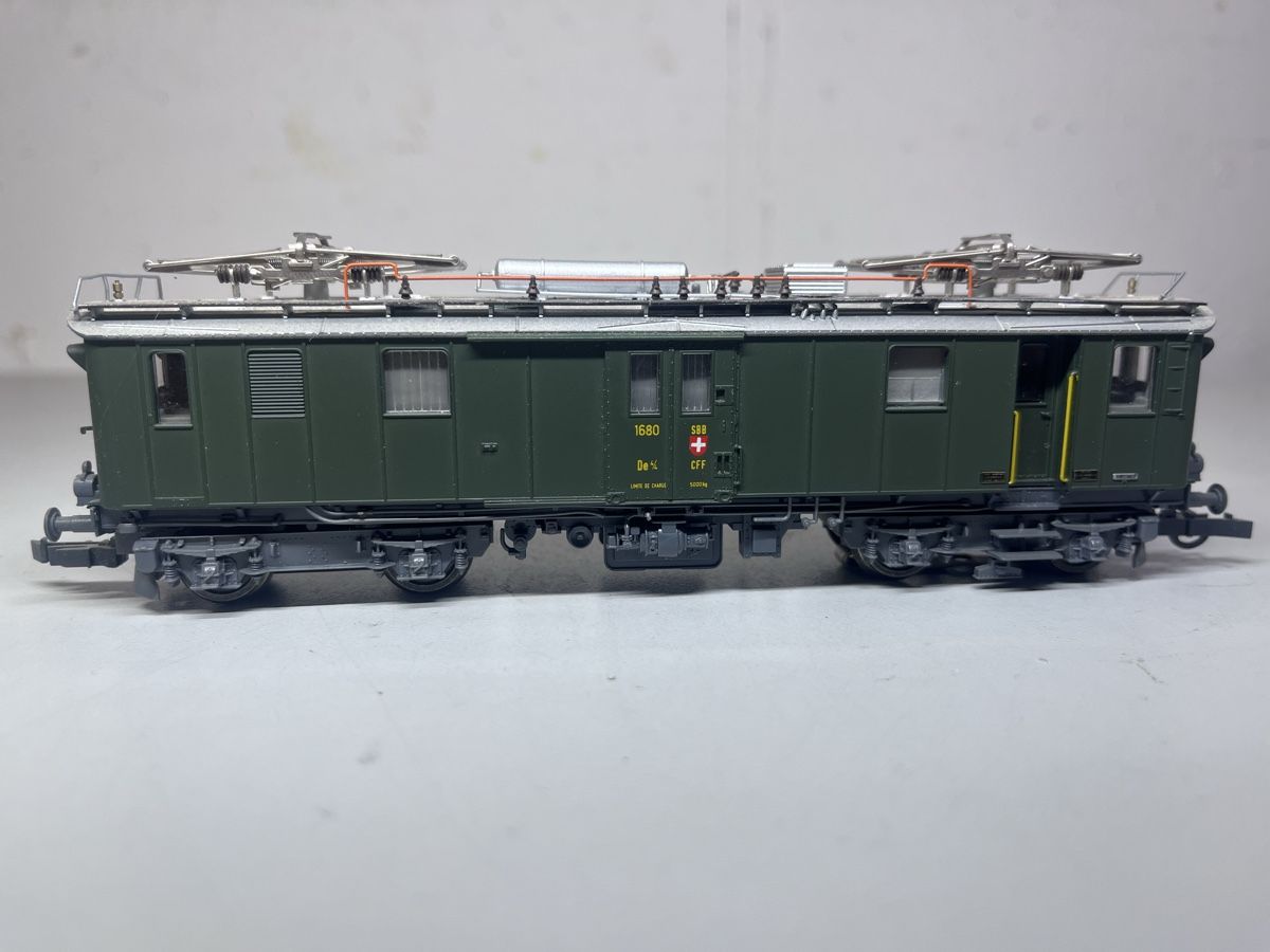Roco Modelleisenbahnen: Roco De 4/4 analog AC de SBB – Gebraucht aus Adlikon von Tonda01 1