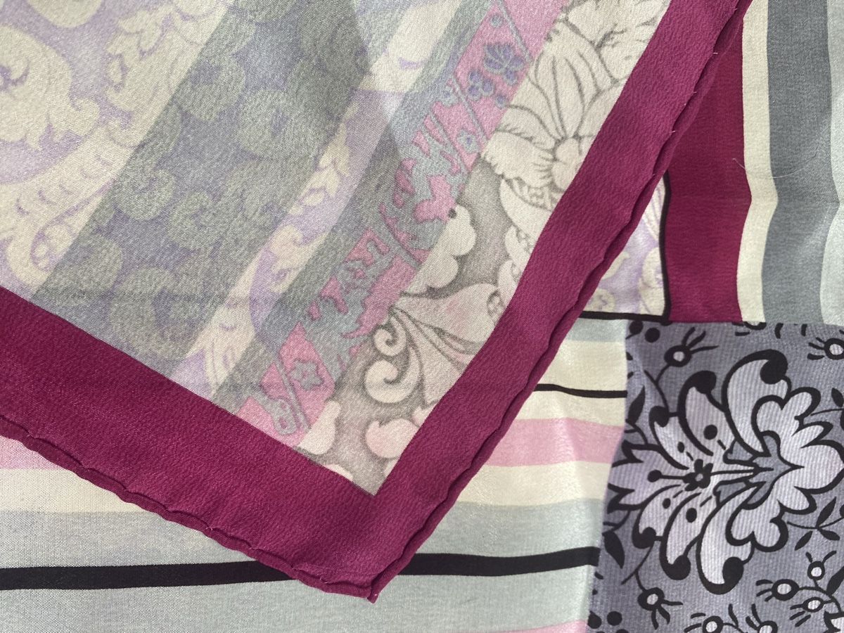 Foulard & Sciarpe: Seiden Schal 🌸 – Usato da Opfikon venduto da Luis144 8