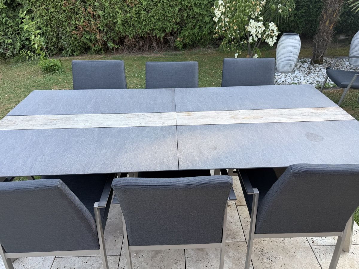 Set di tavolo e panche: Gartentisch mit 6 Stühlen – Usato da Gipf-Oberfrick venduto da nobi97 1