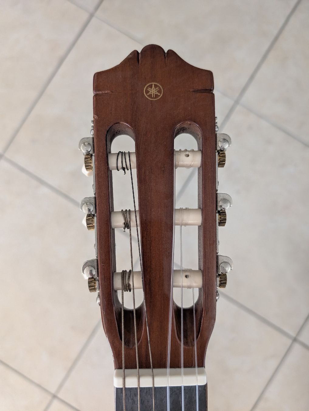 Yamaha Instruments de musique: YAMAHA CGS102A Gitarre  – D'occasion à Dübendorf par se7_qwf5 3