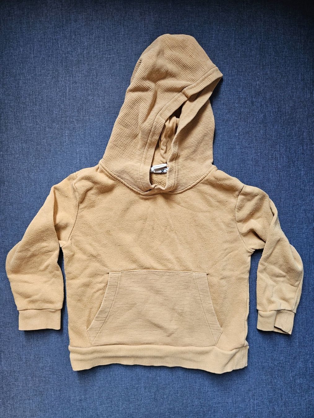 H&M Pulls et sweat-shirts: Kapuzenpullover Gr. 98/104 – D'occasion à Worb par jun_fj8w