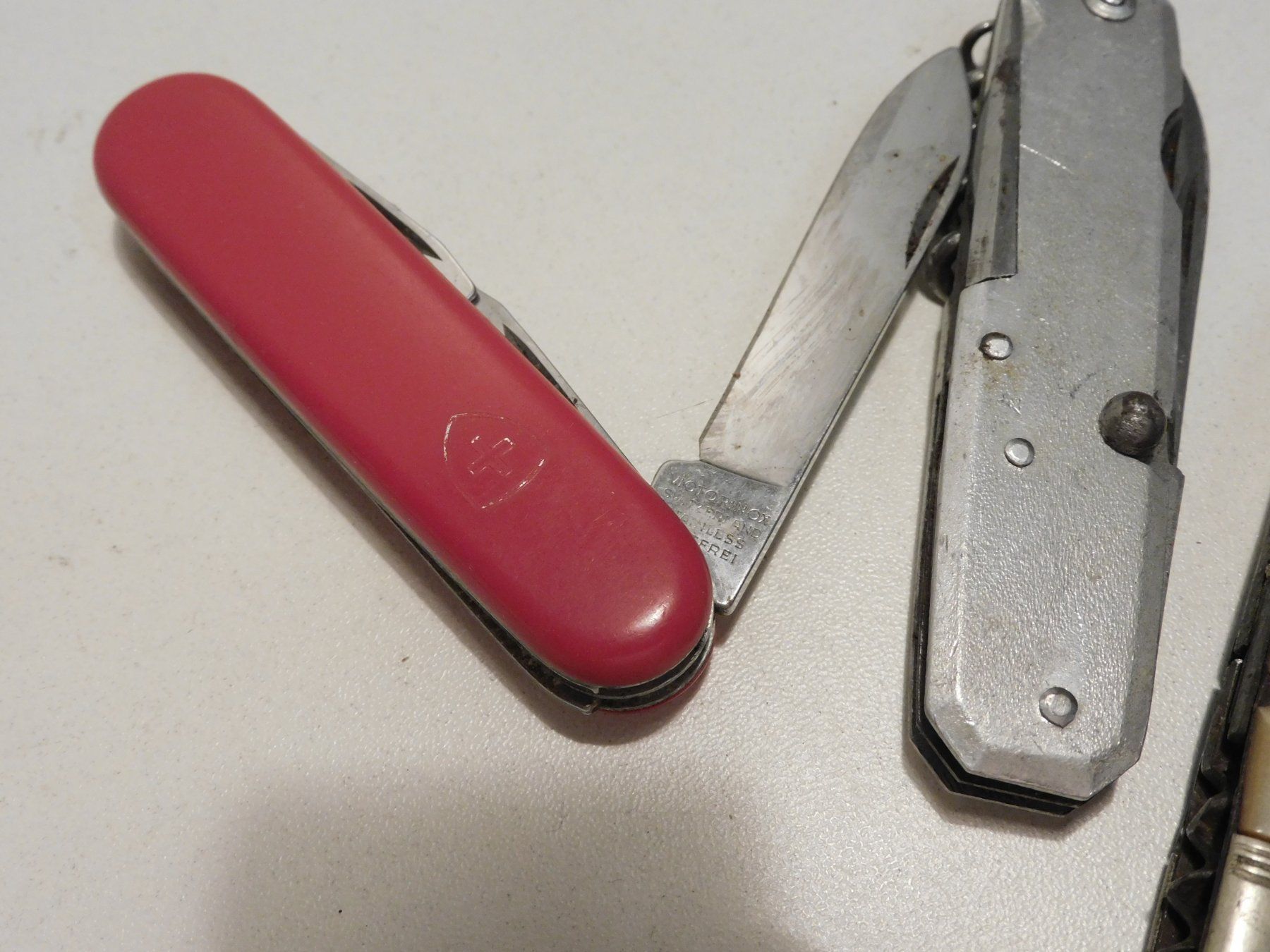 Coltelli tascabile: Sackmesser 4 alte Sackmesser – Usato da Sursee venduto da 76 5