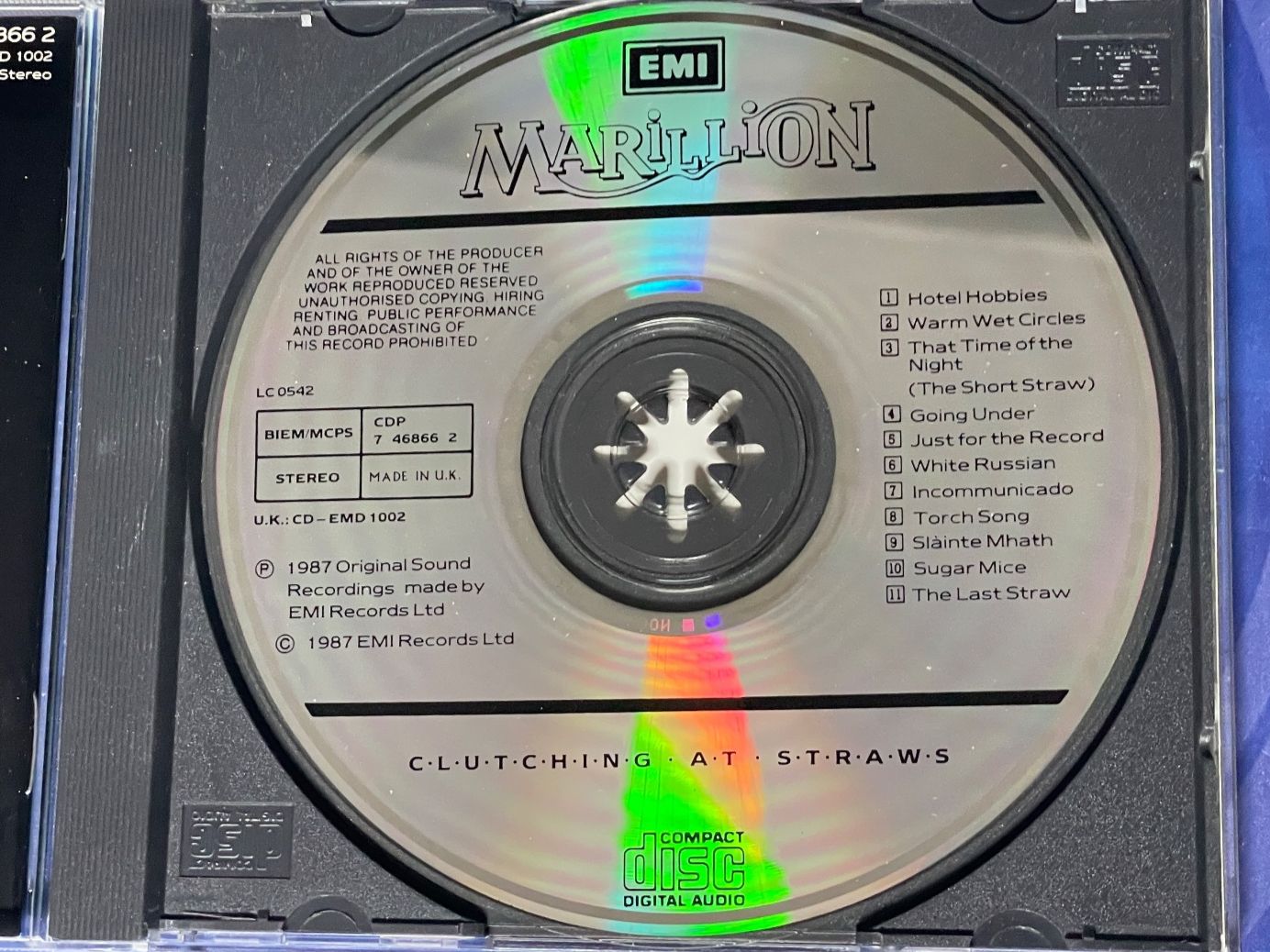 CDs: Marillion-Clutching At Straws – Gebraucht aus Muri b. Bern von AdidasCollector 2