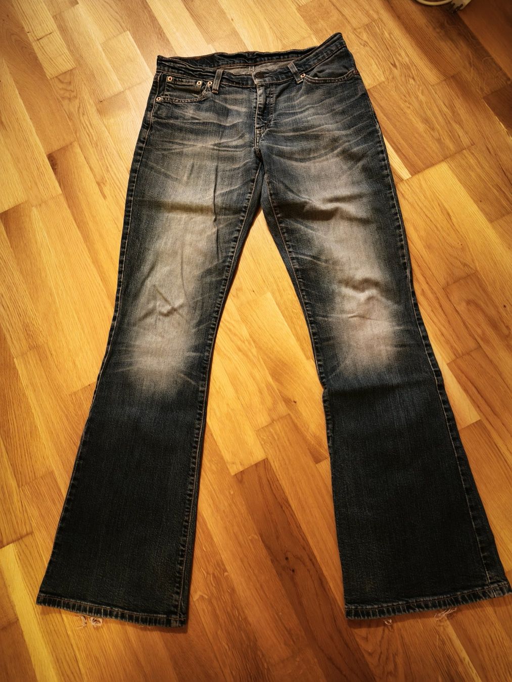 Levi's Jeans: Levi's Bootcut 529 W31 L34 – Gebraucht aus Zeglingen von Vanillacoke 1