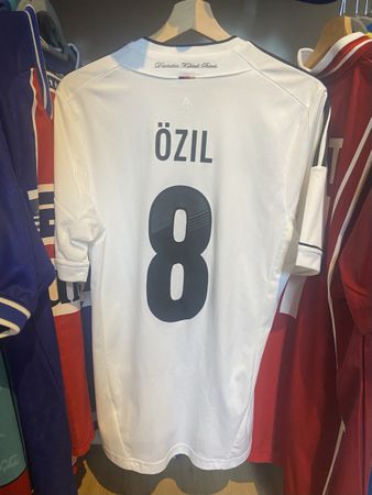 Original Germany 2012-14 home Adidas jersey (Özil #8)