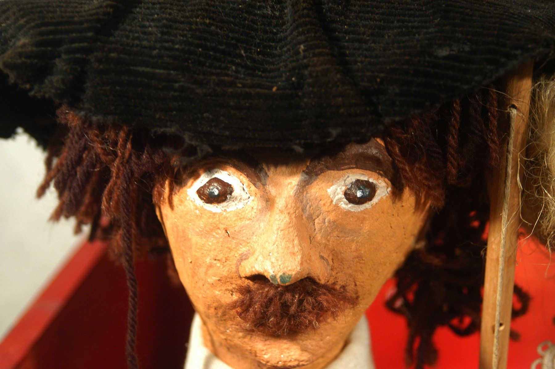 Figurines: Zauberkasten mit Pappmacheefiguren – D'occasion à Herisau par Wisen 5