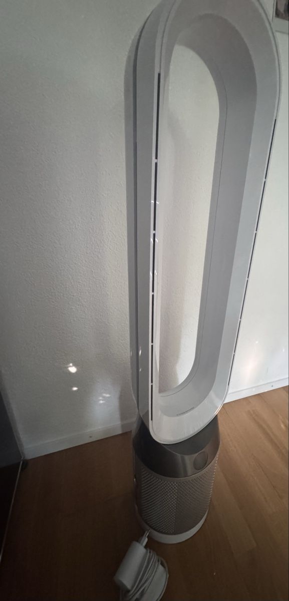 Dyson Purificateurs d'air: Dyson Purifier Cool Gen1 Lufterfrischer weiss/silber – D'occasion à Münchenbuchsee par LuiConte 3