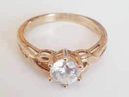 Elegante  Ring, 925er Silber in Gold Ton Gr 18,5 mm