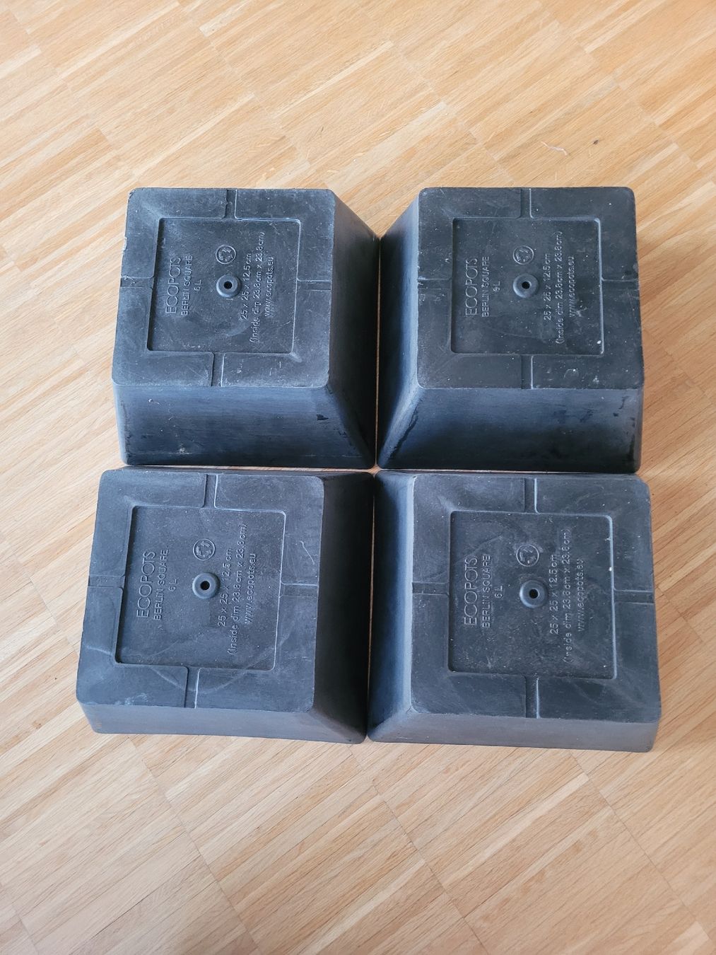 Pots de fleurs: 4 x Blumentöpfe, ECOPOTS Berlin Square, 6L – D'occasion à Uster par 13smiley13 4