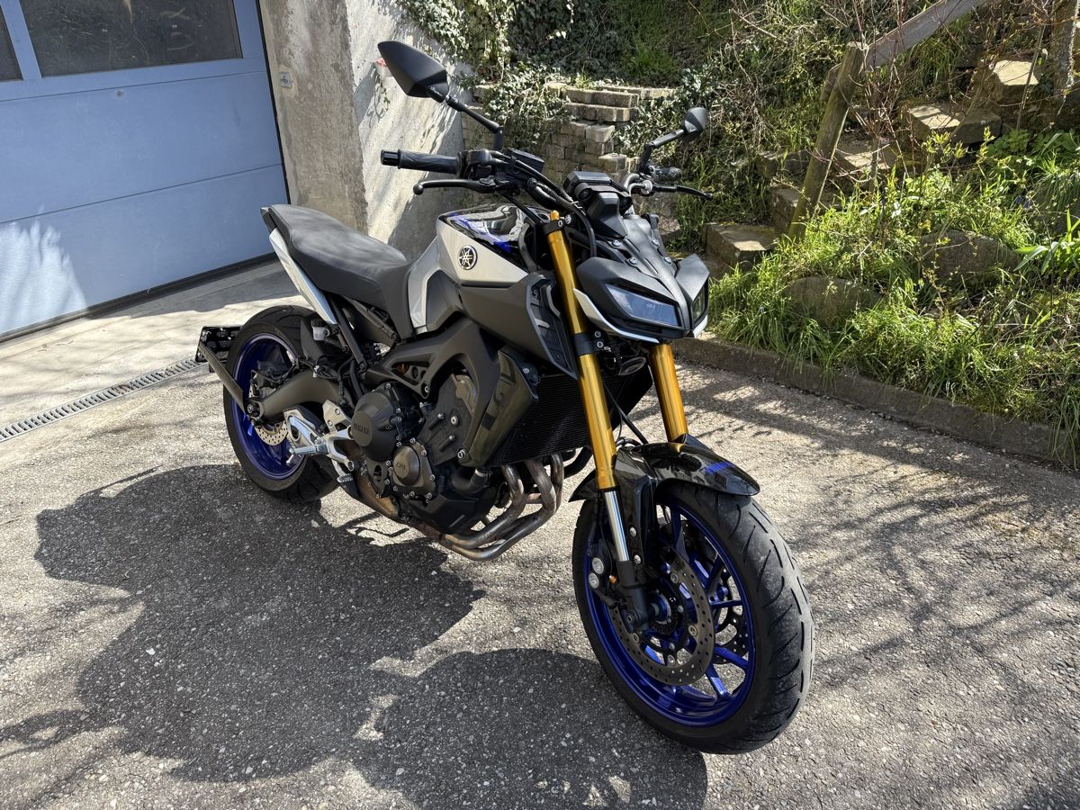 Yamaha Strasse: Yamaha MT09 SP – Gebraucht aus Posat von rob_yxf9 1
