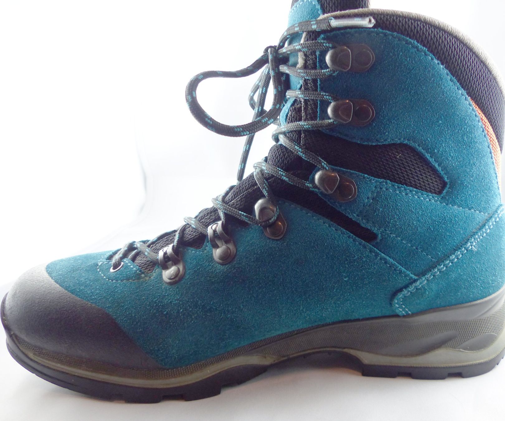 Lowa Scarpe da donna: Lowa Wanderschuhe Gr. 39 Gore-tex – Usato da Feldis/Veulden venduto da vademecum 3