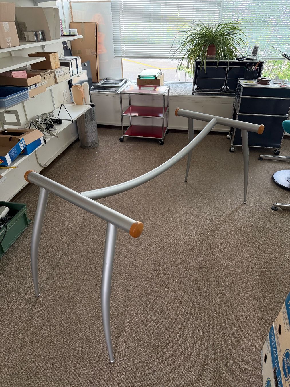Interio Tables: esstisch mit glasplatte – D'occasion à St. Gallen par xerxerx 2