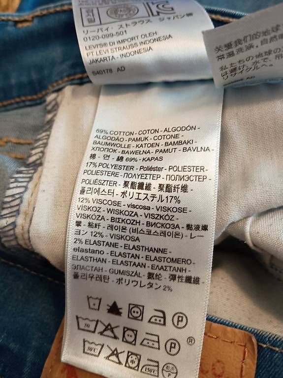 Levi's Jeans: Blaue Jeans von Levi's W30 L30 – Gebraucht aus Zürich von Melianea 2