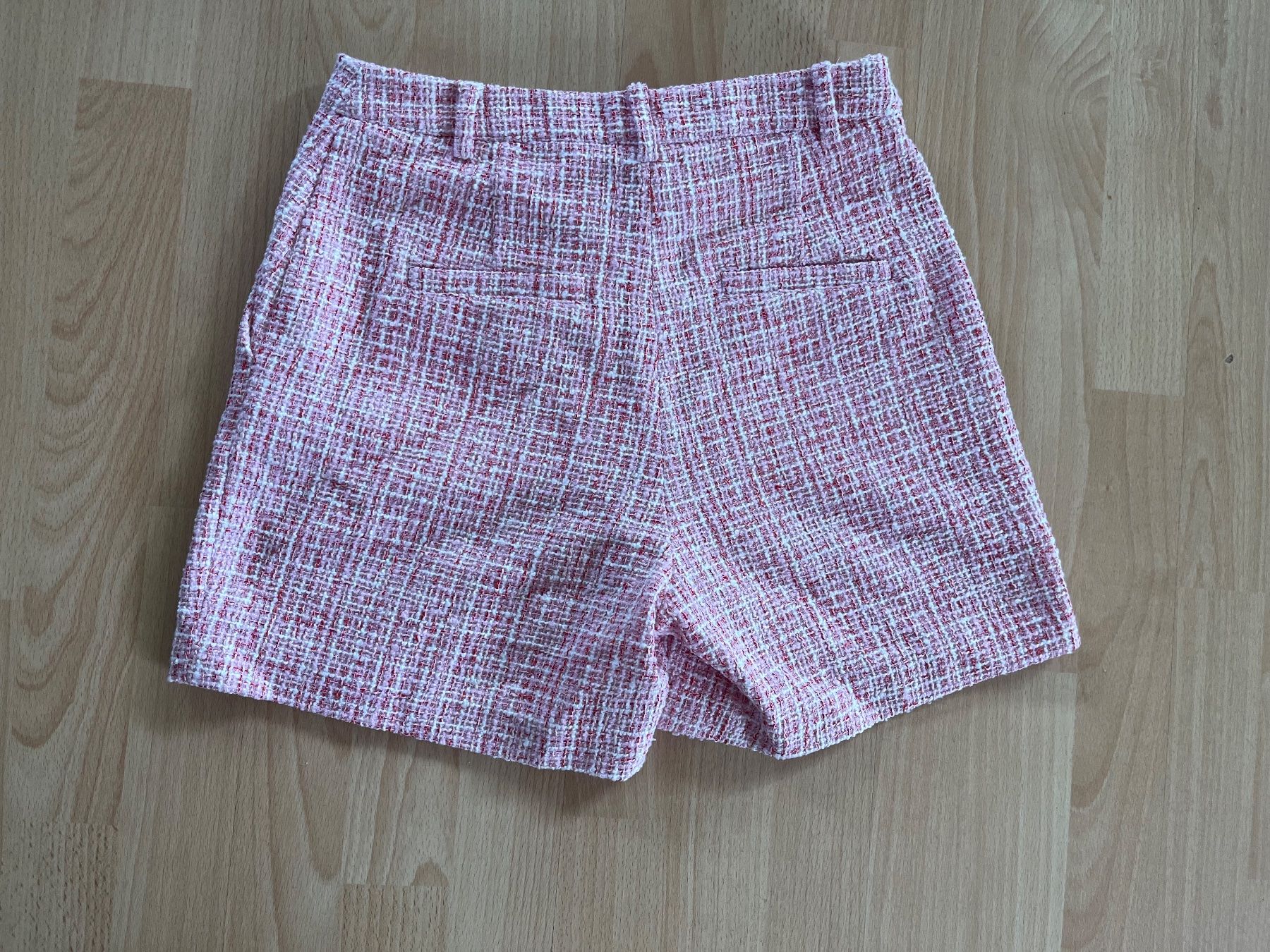 Karl Lagerfeld Pantaloni: original karl lagerfeld short - pink - grösse 36 – Usato da Schwerzenbach venduto da starsearch 1