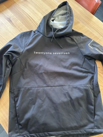 twentyone seventeen Hoody