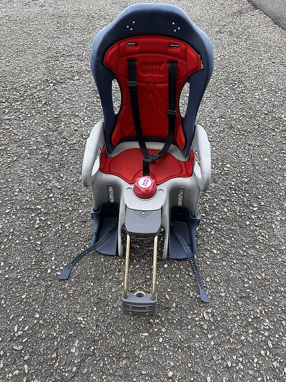 Auto-Kindersitze: Seggiolino per bambini – Gebraucht aus Giubiasco von sve_hrm8