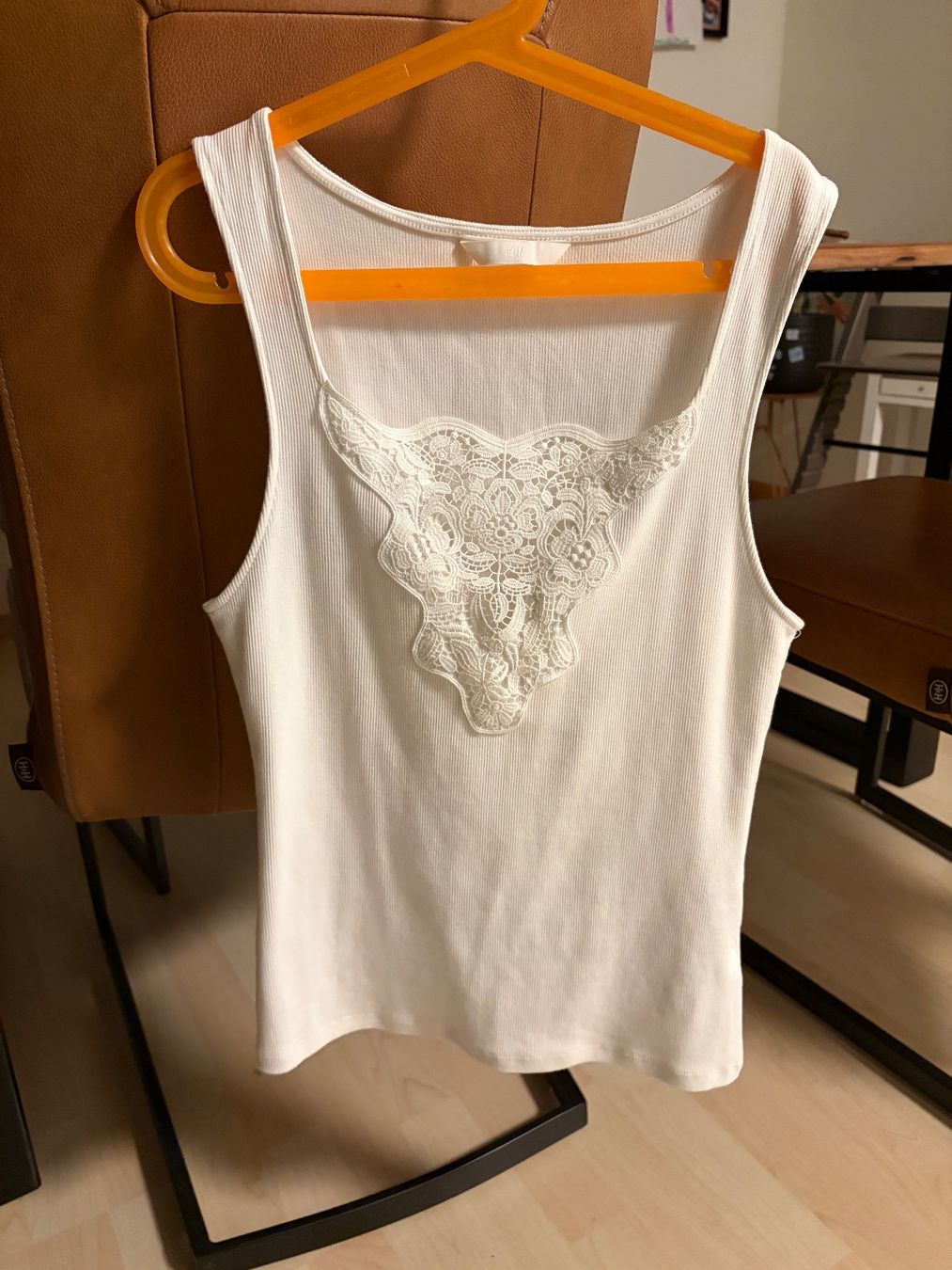 H&M Tops: Top H&M Gr. M – D'occasion à Hettlingen par BKH2021