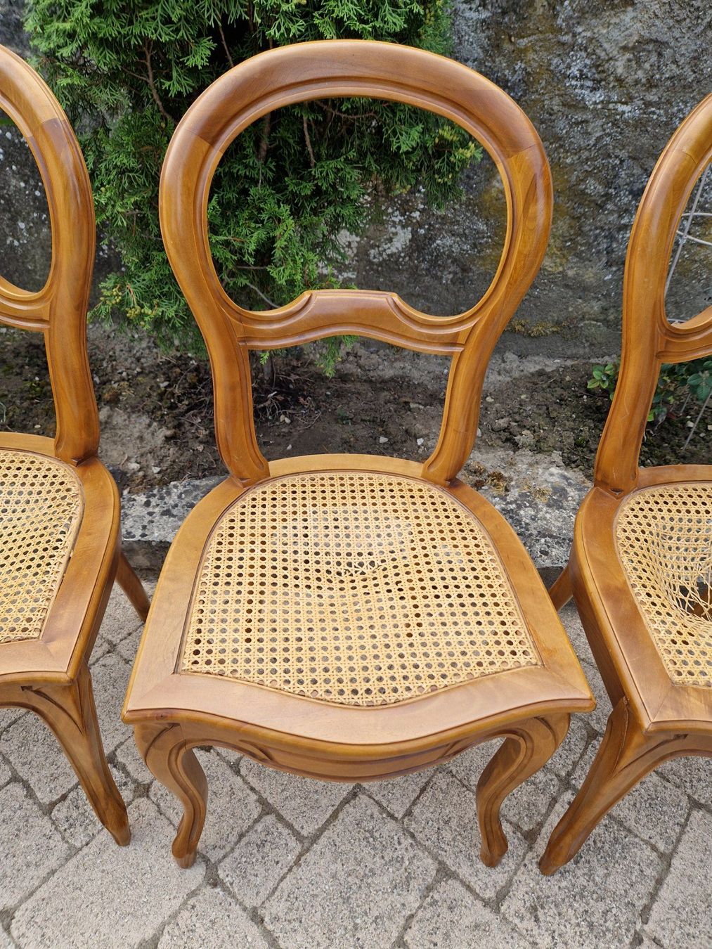 Chaises: Chaises Louis‑Philippe bois clair, cannage à restaurer – D'occasion à Belmont-Lausanne par Stephane_C 3