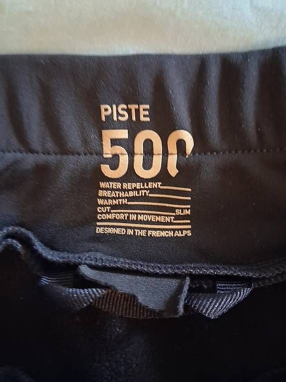 Pantaloni: Pantalon ski slim taille 140 – Usato da Corcelles-le-Jorat venduto da Fashion_Unfold 1