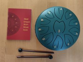 Steel Tongue Drum grün mit Notenheft und Schlägeln