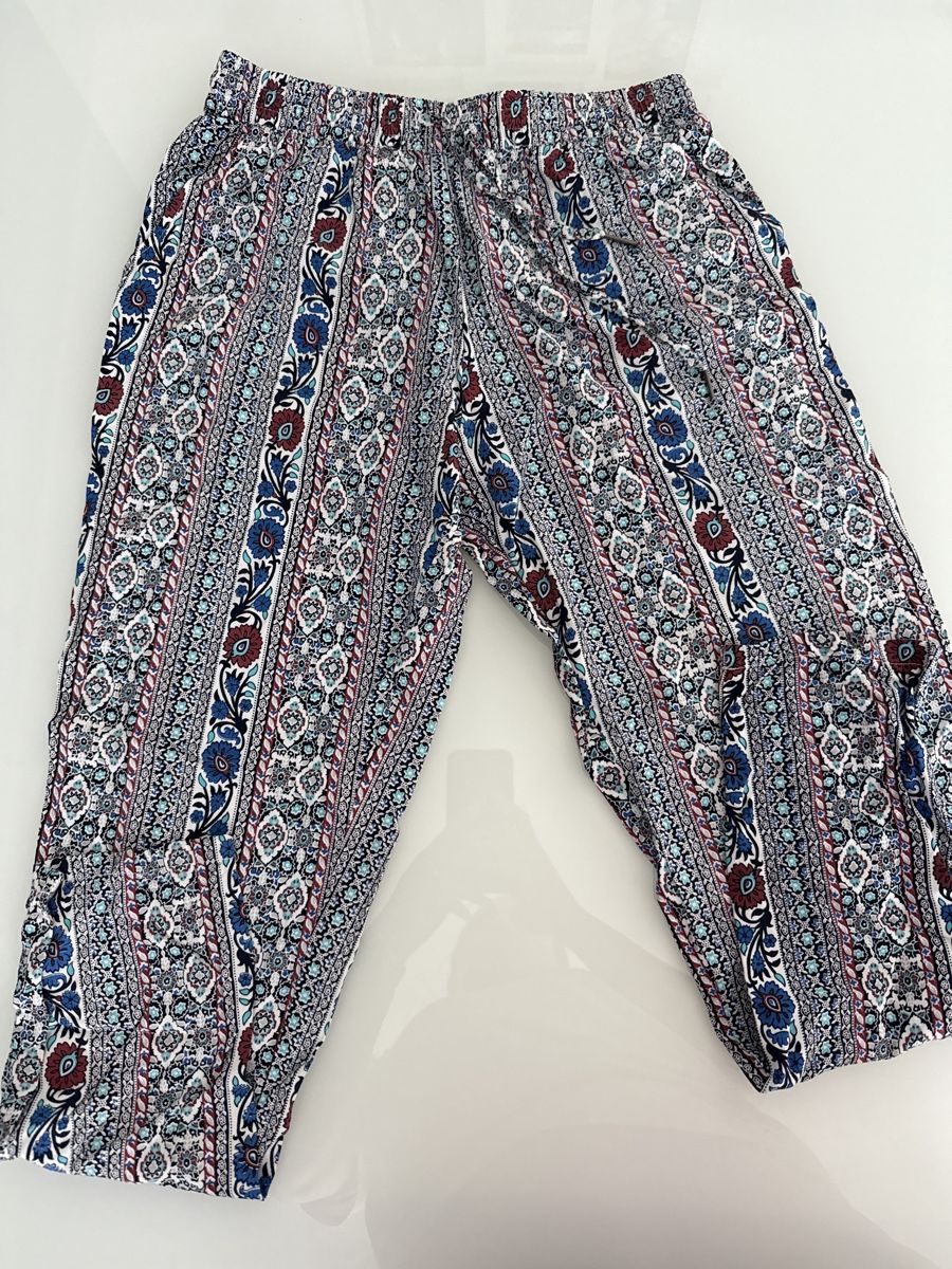 Only Hosen: Only Trousers, Size 34, Boho Pattern, Summer Style ☀️ – Gebraucht aus Thalwil von perulina 4