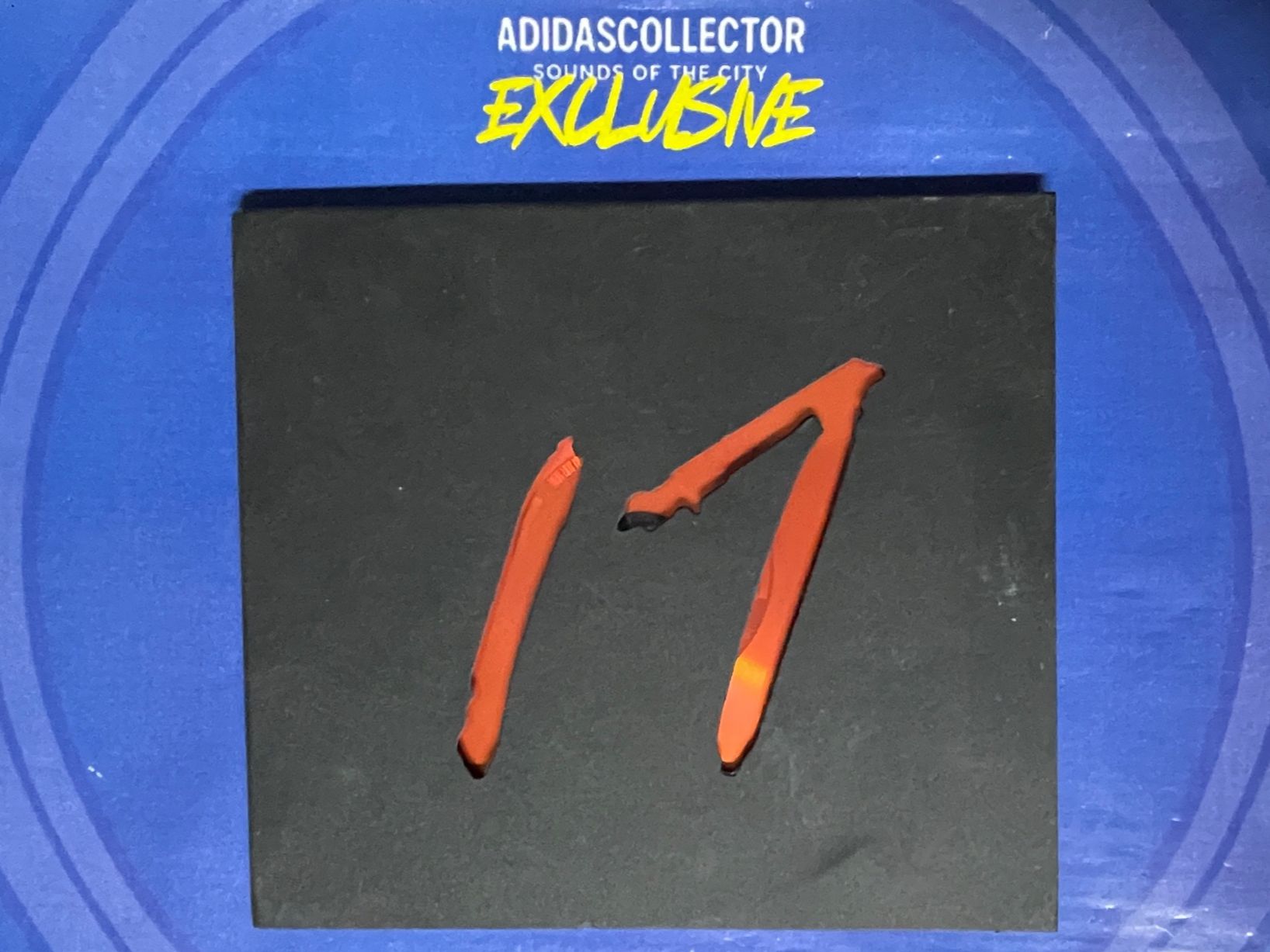 CD: XXXTENTACION – Usato da Muri b. Bern venduto da AdidasCollector