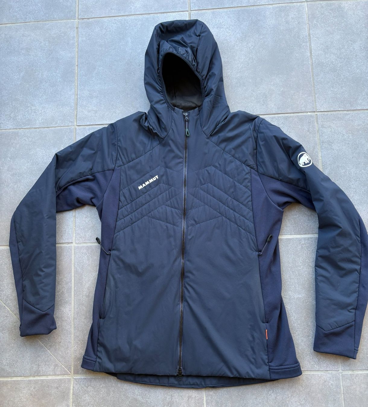 Mammut Vestes: Mammnutjacke Isolation – D'occasion à Frauenfeld par Nezadim