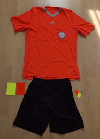 Schiedsrichter Set Adidas mit  Zubehör 