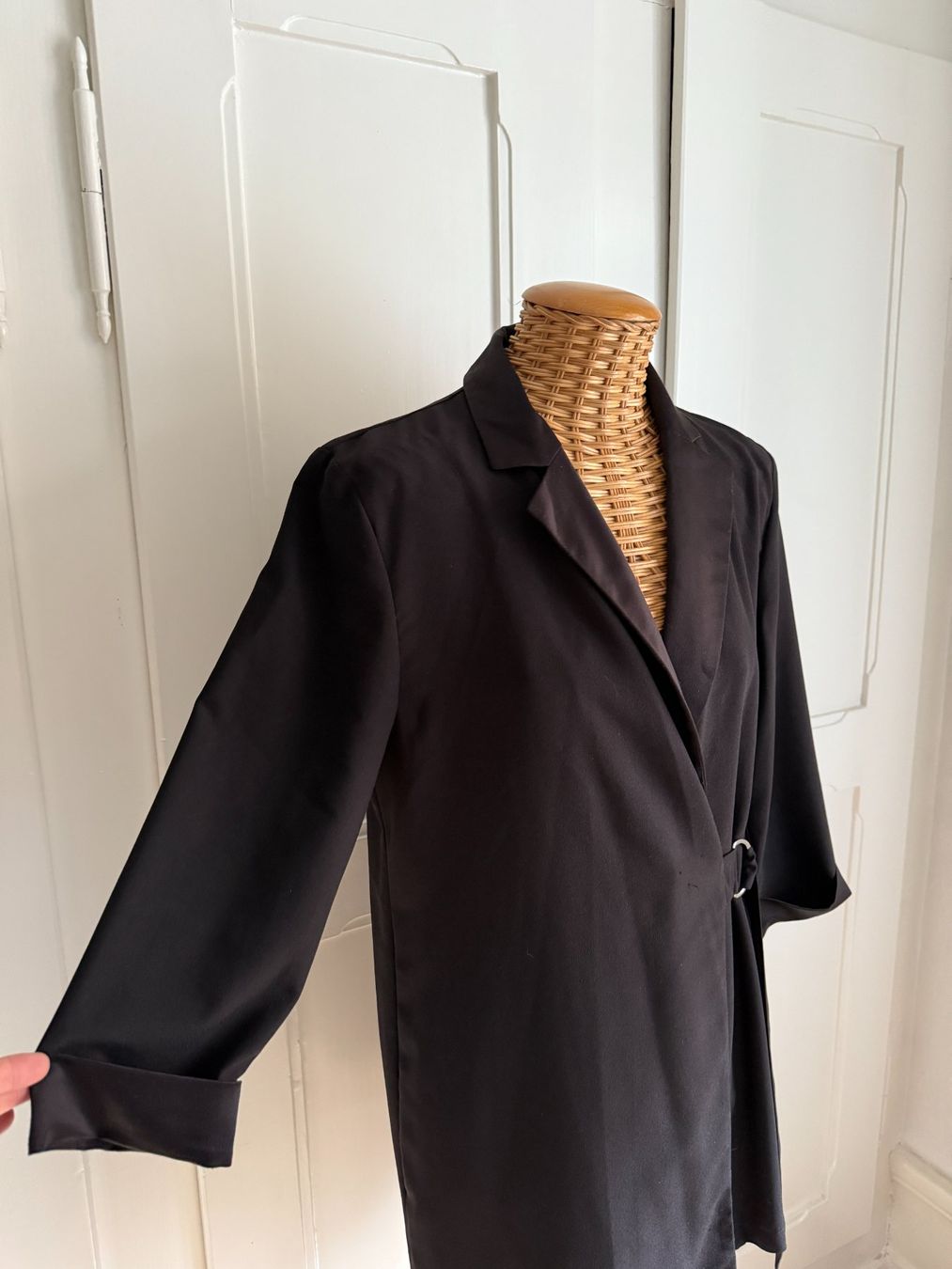 Vestes: Jäckchen schwarz leicht S – D'occasion à Zürich par Diazaio 1