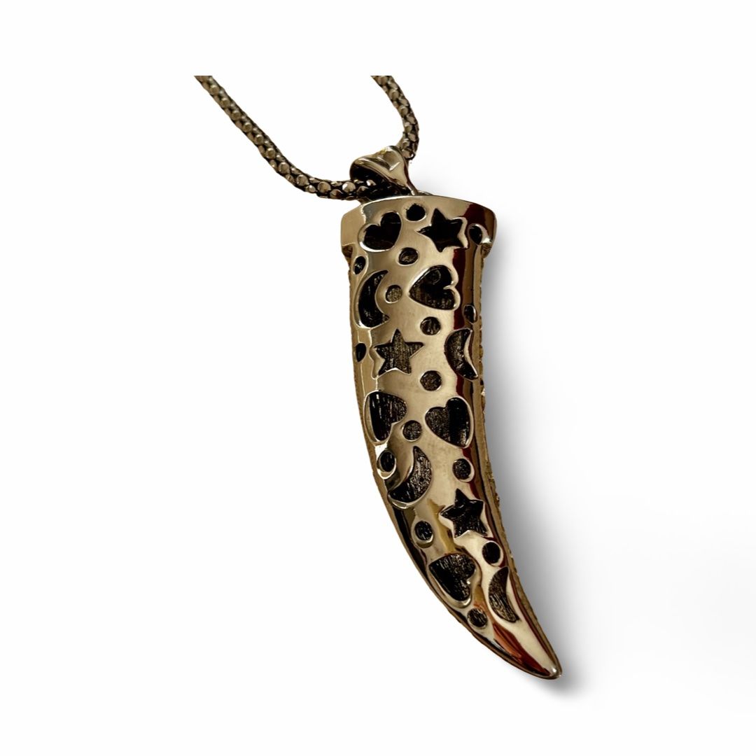 Catenine: Glitzerstein Kette mit Anhänger in Zahnform – Nuovo (secondo la descrizione) da St. Gallen venduto da Mokki2014 3