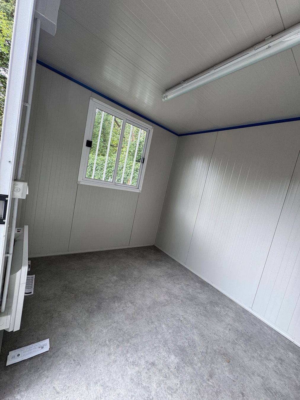 Contenitori edile: Container de bureau 3 x 2.40 m – Nuovo (secondo la descrizione) da Brislach venduto da Lea_bggmbh 3