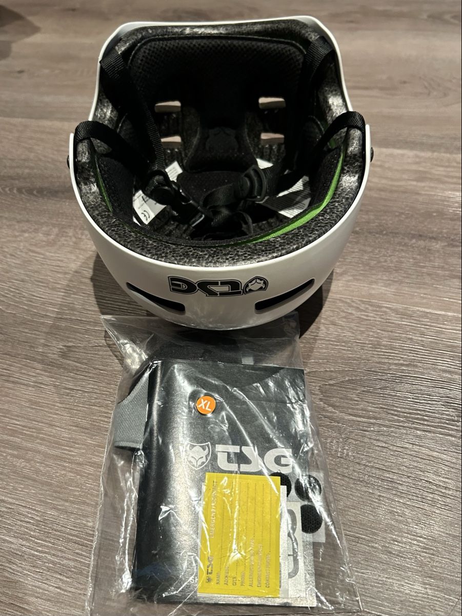 Caschi: TSG Skater Helm weiss – Nuovo (secondo la descrizione) da Oberbuchsiten venduto da hue_66rs 2
