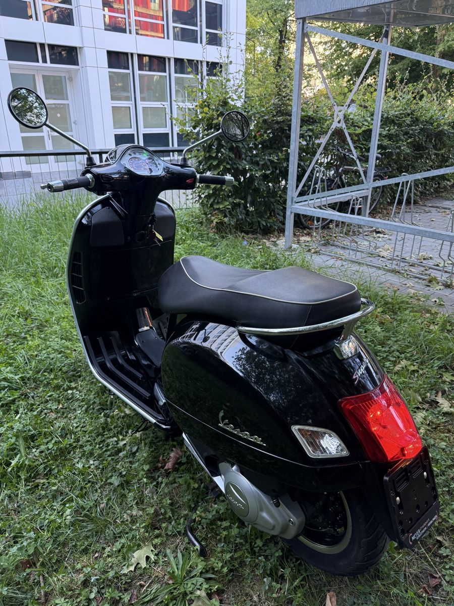 Piaggio Scooter: Piaggio Vespa GTS super125 – Usato da Winterthur venduto da Fabio_46 8