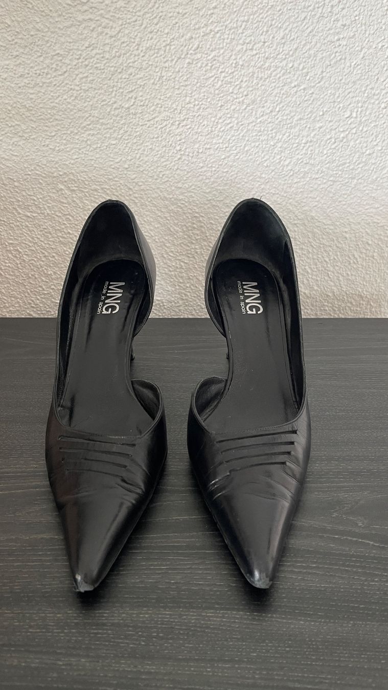 Mango Damenschuhe: MANGO Pumps – Gebraucht aus Luzern von Mcleon
