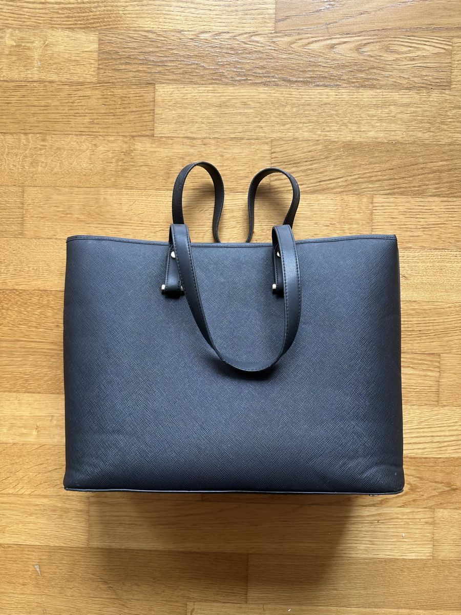 Borse da donna: Schicke schwarze Handtasche / Businesstasche – Usato da Olten venduto da sar_zs6d