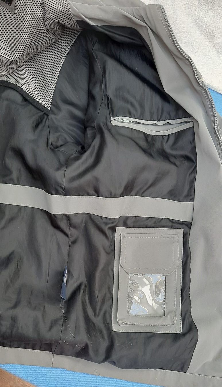 Jacken: Jacke grau – Gebraucht aus Wettingen von 2fiule5 4