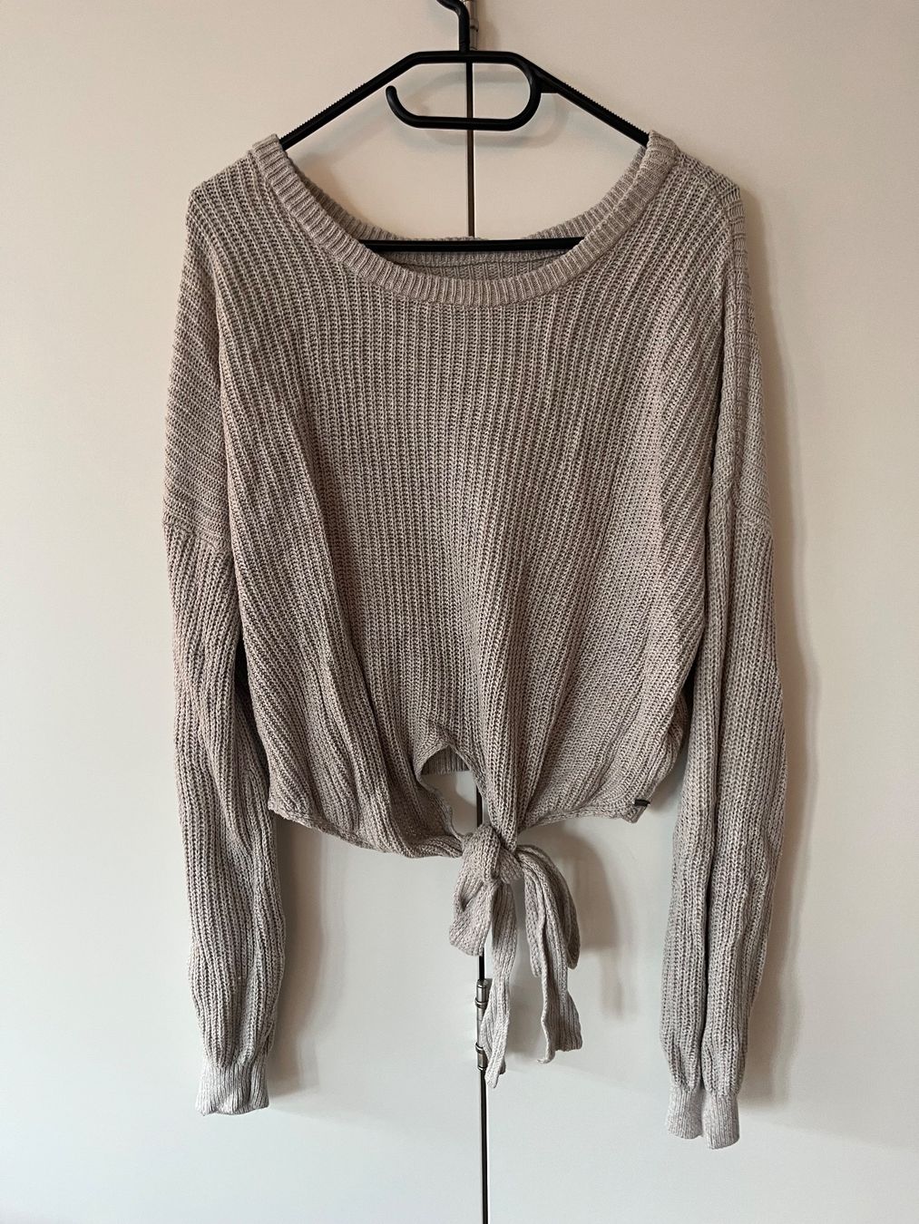 Maglioni & Felpe: Cropped Strickpullover – Sand / Beige, Grösse S–M – Usato da Gümligen venduto da blackberrys 1