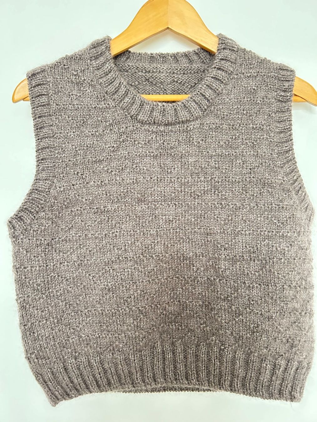 Gilet & Giacche: Strickweste/Gilet/Pullunder (Handgestrickt) – Nuovo (secondo la descrizione) da Prangins venduto da Ivy2016