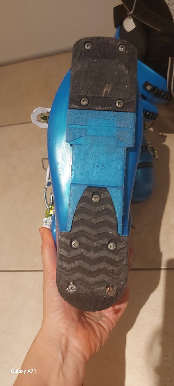 Lange Scarpe per ragazzi: skischuhe kinder lange 22, 286 mm – Usato da Rüthi (Rheintal) venduto da Boschacat 1