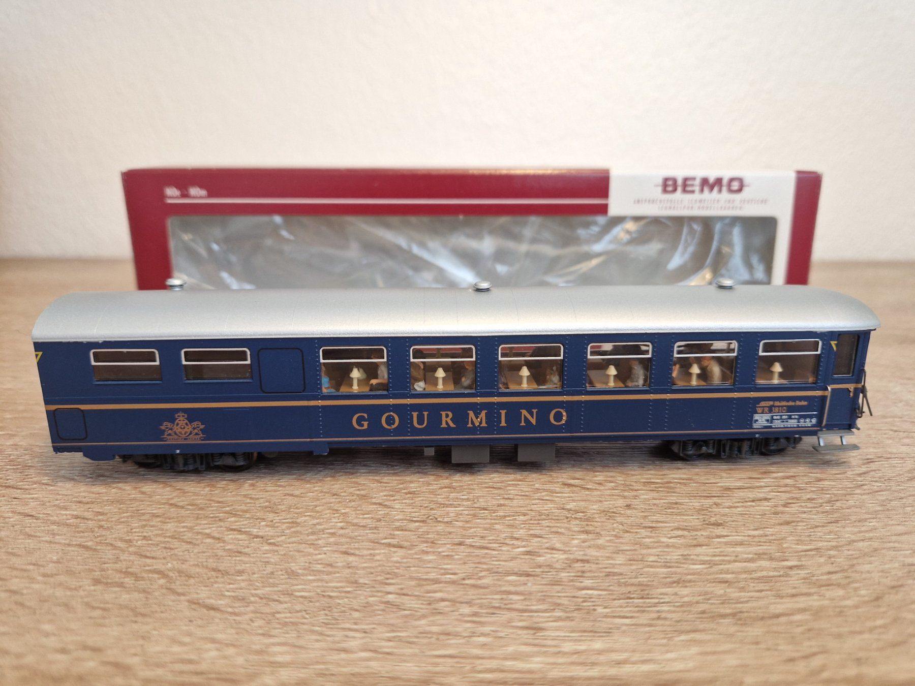 鉄道模型 BEMO 3273 121 Speisewagen Gourmino BEMO 3273 121 Speisewagen Gourmino