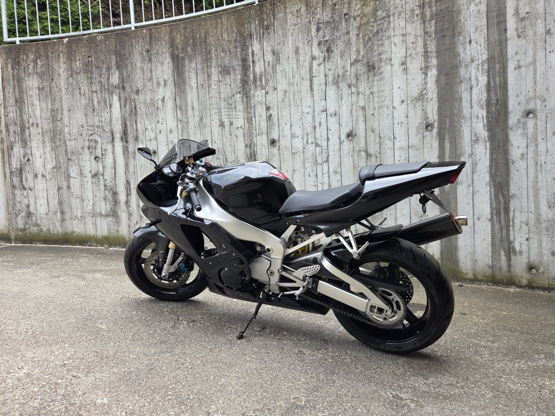 Yamaha Strada: R1 ab platz – Difettoso da Bazenheid venduto da Beltoni 5